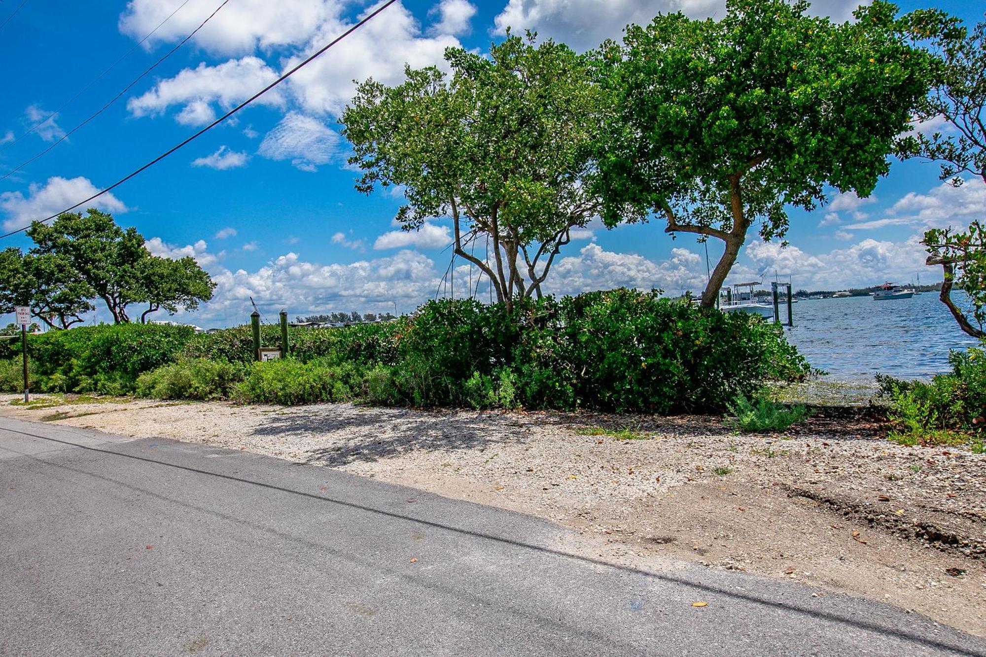 Tides Inn On The Bay Vacation Homes Bradenton Beach Exterior foto